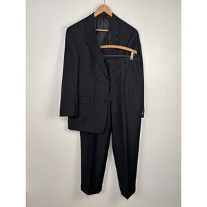 Hart Schaffner Marx Men's 43R 2 Piece Suit Pleated Cuffed Dark Gray Faint Plaid